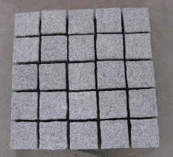 light grey cube on mesh