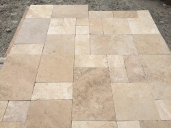 TRAVERTINE 